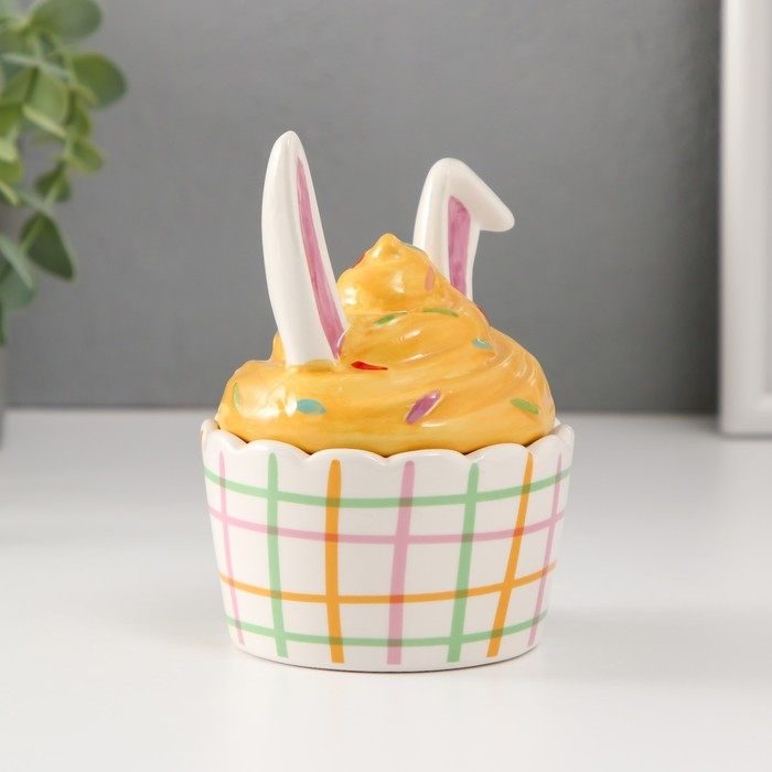 Шкатулка керамика Шкатулка керамика "Пирожное с зайчьими ушками" 8,8х8,5х12 см