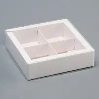 Коробка для 4 конфет, 12.5×12.5×3.5 см