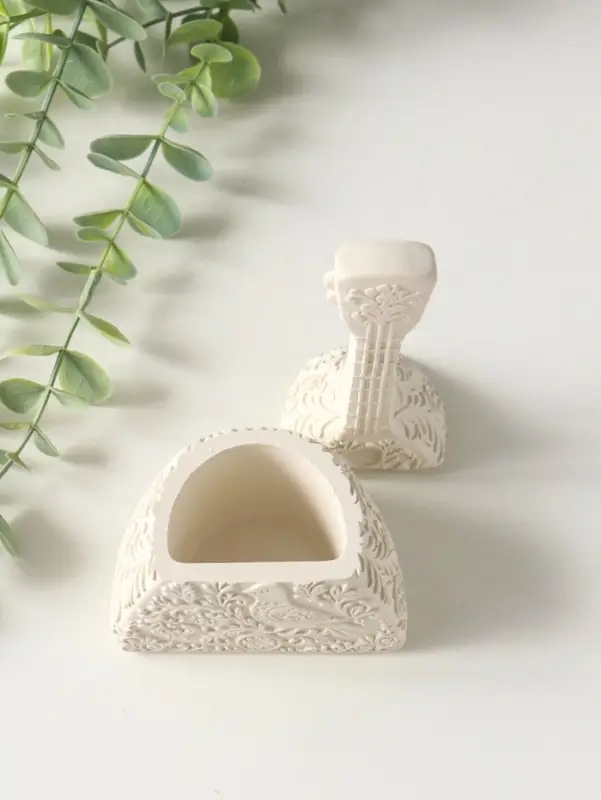 Шкатулка с крышкой, для украшений &laquo;Балалайка&raquo;, 15&times;7&times;5 см, гипс
