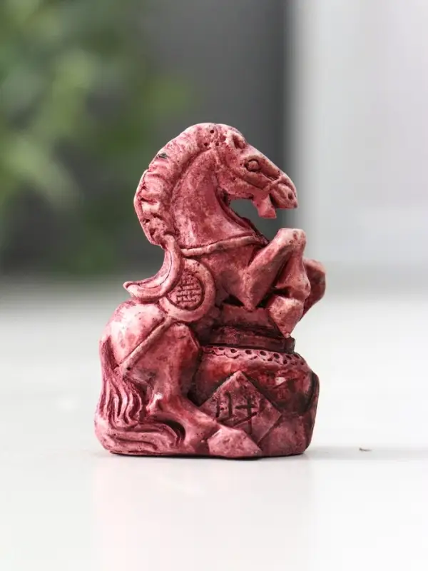 Фигурка «Лошадь на дыбах малая», 2×3×4.5 см, винный Фигурка «Лошадь на дыбах малая», 2×3×4.5 см, винный