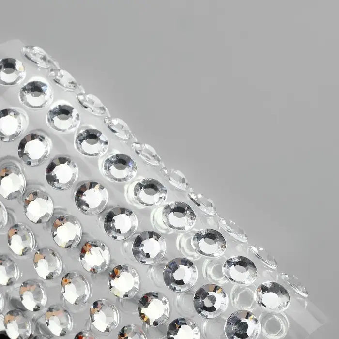 Стразы самоклеящиеся, d=6 мм, 160 шт. на листе, цвет серебряный