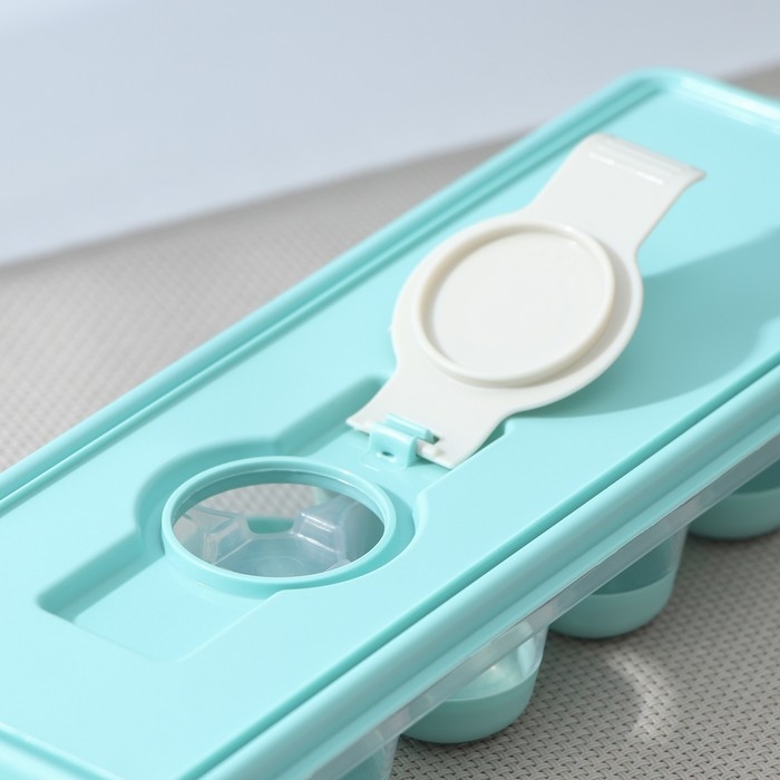 Форма для льда с крышкой и клапаном «Капля», 25×8,5×4 см, цвет аквамарин Форма для льда с крышкой и клапаном «Капля», 25×8,5×4 см, цвет аквамарин