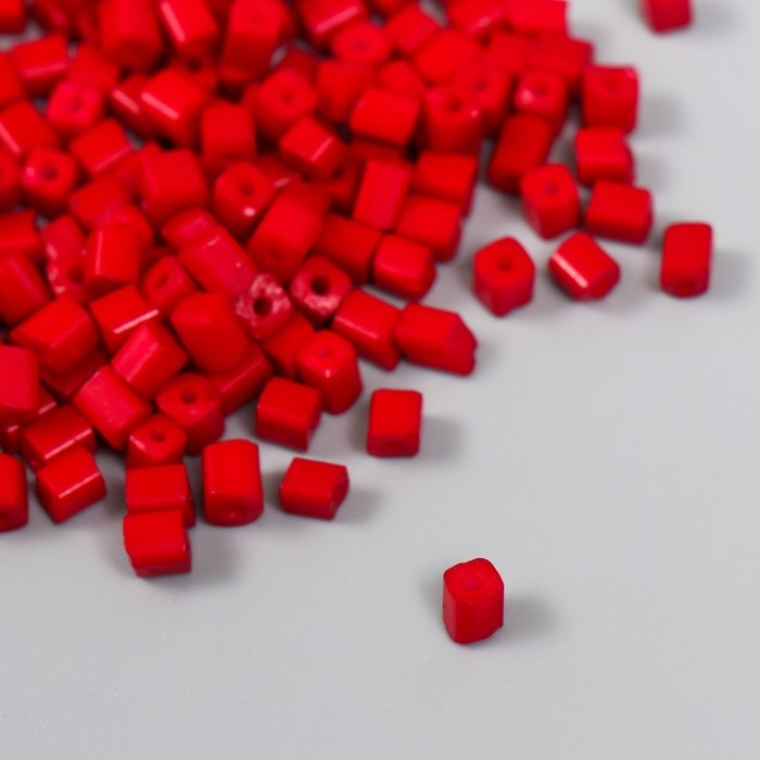 Бисер кубический стекло 4х4 мм  Бисер кубический стекло 4х4 мм "Яркость. Бордо" набор 20 гр