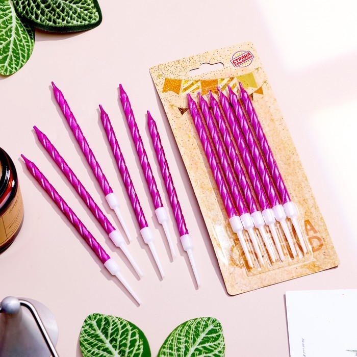 Свечи в торт витые с подставкой, 6 шт, 11 см, фиолетовый Свечи в торт витые с подставкой, 6 шт, 11 см, фиолетовый