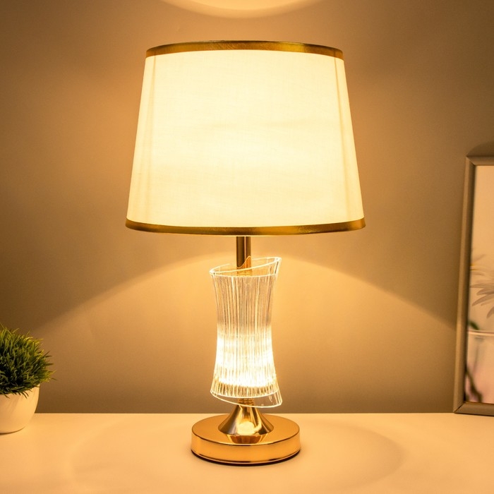 Настольная лампа Настольная лампа "Карро" E27 40Вт золото 25х25х42 см RISALUX