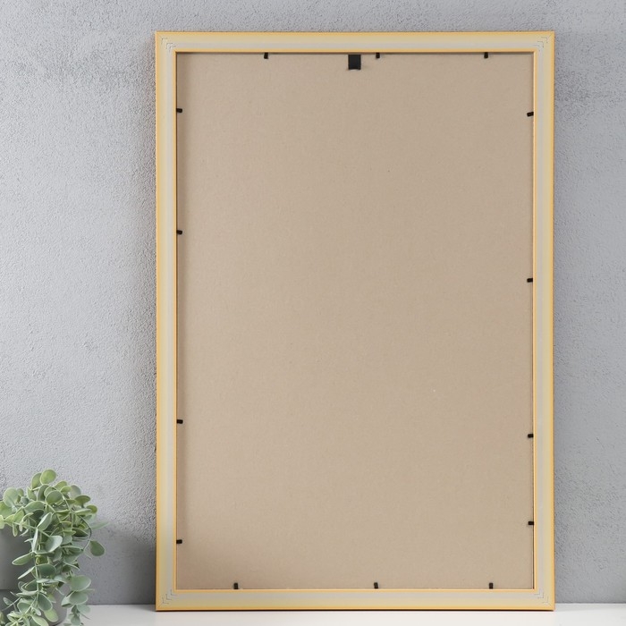 Фоторамка пластик 40х60 см, золото( пластиковый экран) Фоторамка пластик 40х60 см, золото( пластиковый экран)