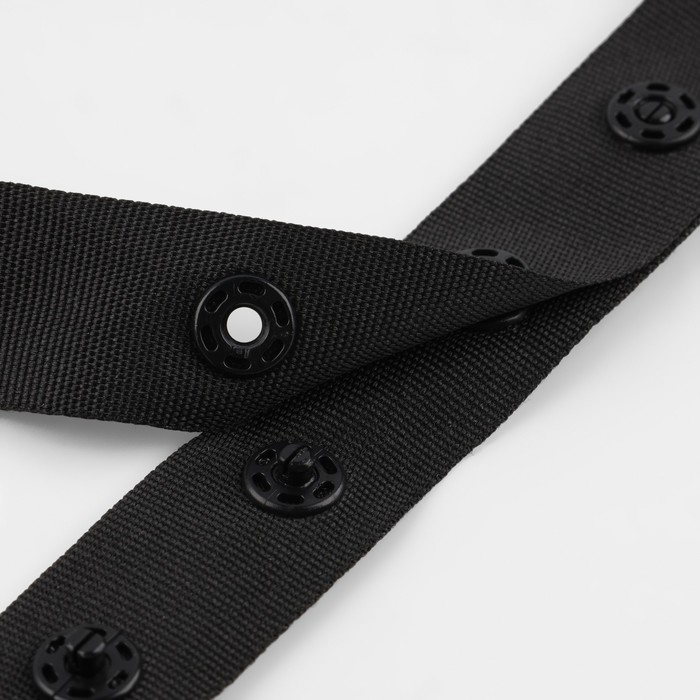 Тесьма с кнопками, 25-25 мм, 17 мм × 45 ± 1 м, цвет чёрный Тесьма с кнопками, 25-25 мм, 17 мм × 45 ± 1 м, цвет чёрный