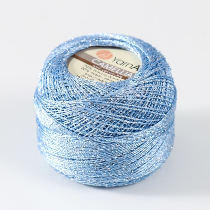 Пряжа "Camelia" 70% полиэстер, 30% люрекс 190м/25±5гр (417 голубой)