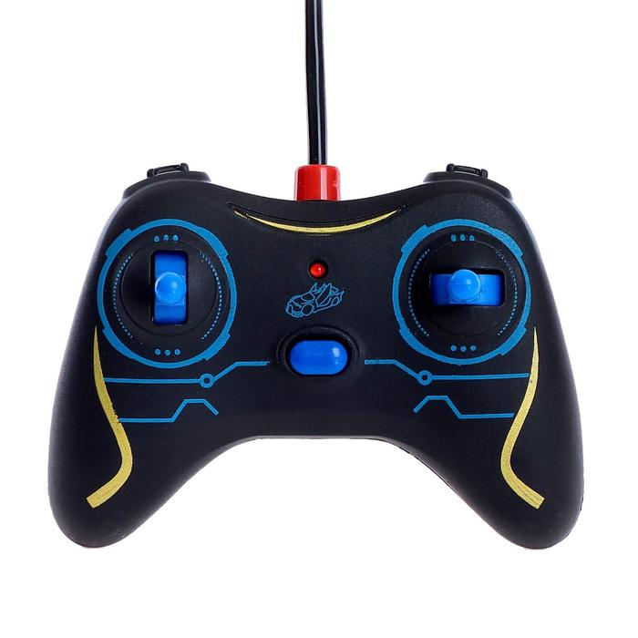 Машина радиоуправляемая «Широн», открываются двери, работает от батареек, цвет красный Машина радиоуправляемая «Широн», открываются двери, работает от батареек, цвет красный