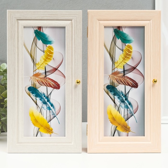 Ключница Ключница "Пять перьев" молочный дуб 16х31 см МИКС