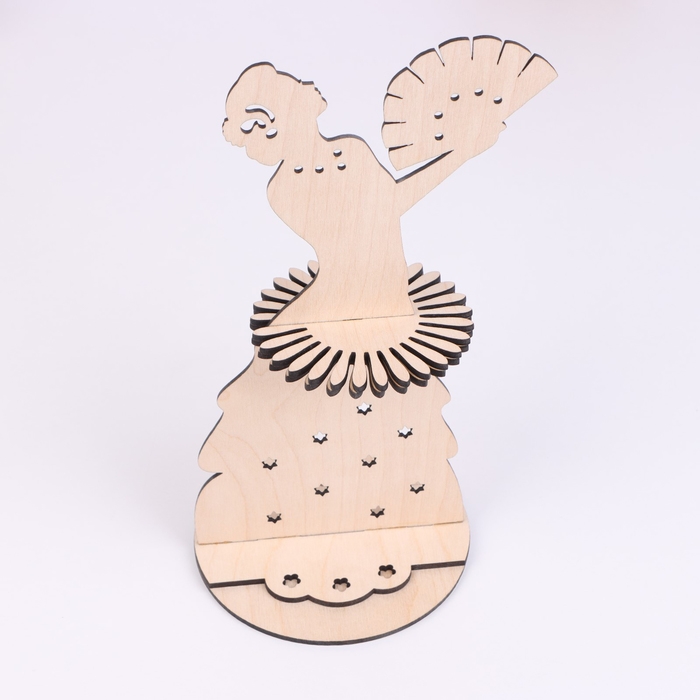 Салфетница «Дама с веером», фанера Салфетница «Дама с веером», фанера