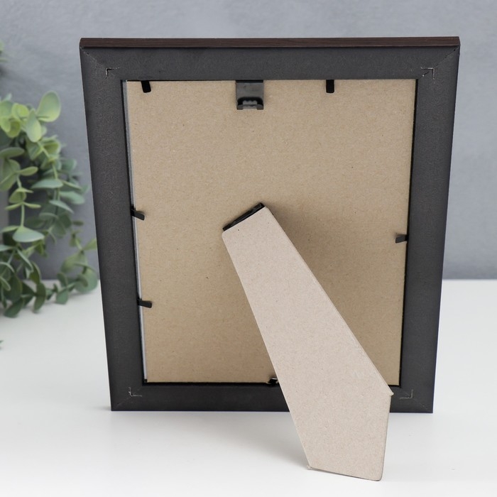 Фоторамка пластик 15х21 см 1022 венге Фоторамка пластик 15х21 см 1022 венге