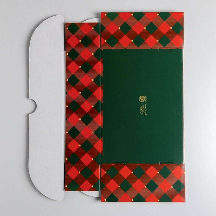 Коробка подарочная новогодняя складная &laquo;Волшебного нового года&raquo;, 30,7 х 22 х 9,5 см, Новый год