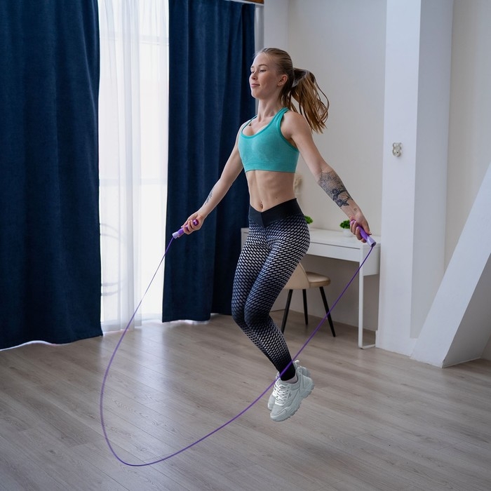 Скакалка, 2,7 м, цвета МИКС Скакалка, 2,7 м, цвета МИКС