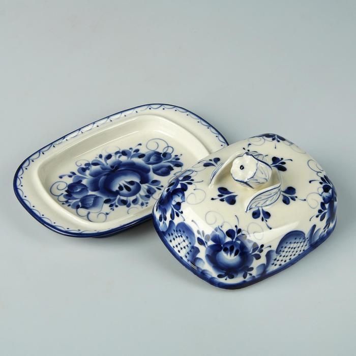 Маслёнка «Тюльпан», 16х10,5х10 см, гжель Маслёнка «Тюльпан», 16х10,5х10 см, гжель