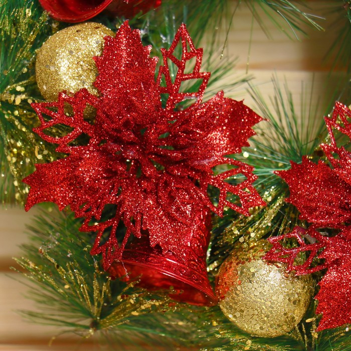 Венок новогодний d-25 см Венок новогодний d-25 см "Красные цветы и колокольчики" микс