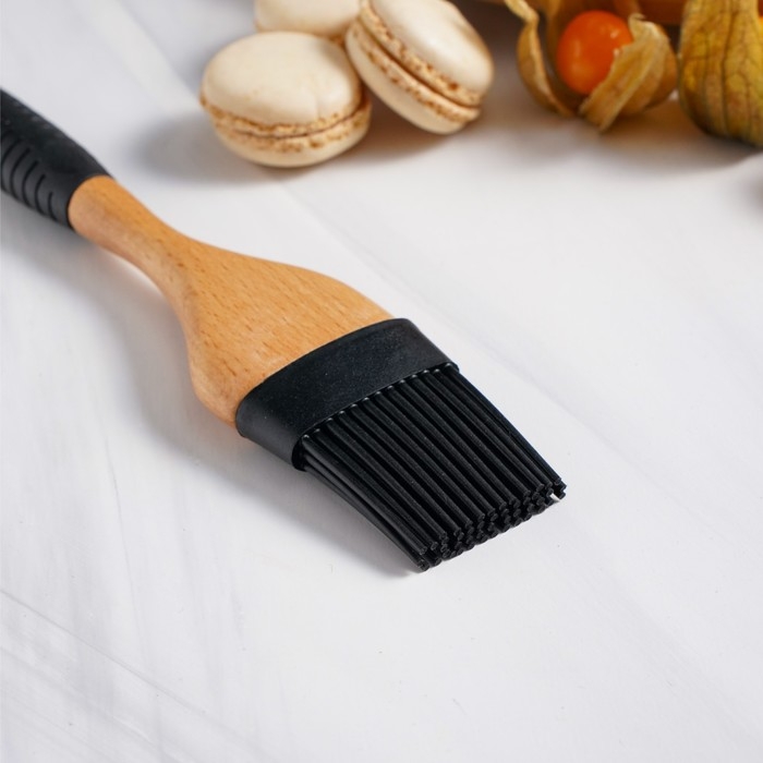 Кисть Доляна «Макота», силикон, 23,5 см, цвет чёрный Кисть Доляна «Макота», силикон, 23,5 см, цвет чёрный