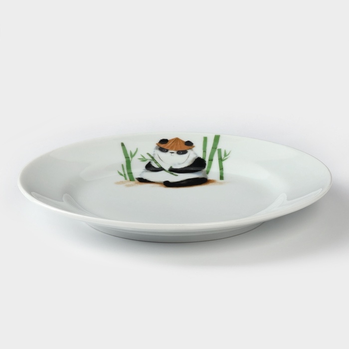 Тарелка фарфоровая «Панда», d=17,5 см, белая Тарелка фарфоровая «Панда», d=17,5 см, белая
