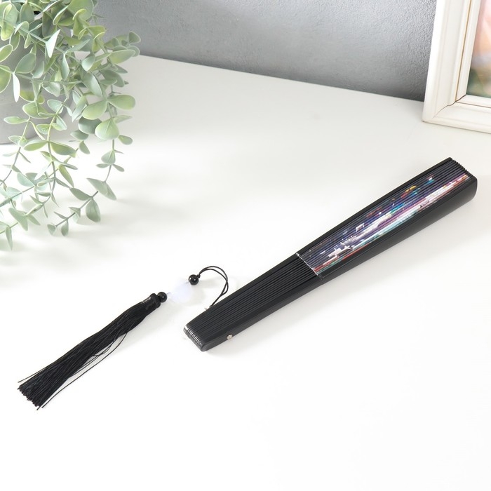 Веер пластик, текстиль h=27 см  Веер пластик, текстиль h=27 см "Девушка и феникс" с кисточкой