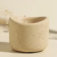 Свеча в подсвечнике вулканическом &laquo;Изгиб&raquo;, белая, 8.3&times;8.5&times;7 см