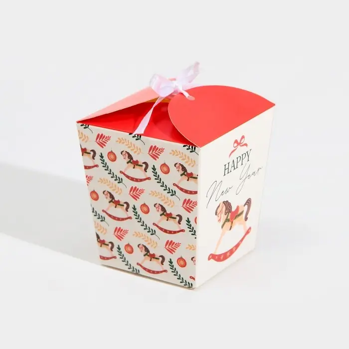 Бонбоньерка новогодняя «Лошадка», 7,5 х 8 х 7,5 см, Новый год