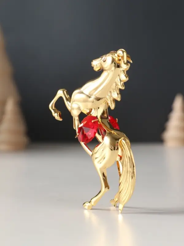 Сувенир Лошадь с 2-мя красными хрусталиками, 5,5х2х8 см. Сувенир Лошадь с 2-мя красными хрусталиками, 5,5х2х8 см.