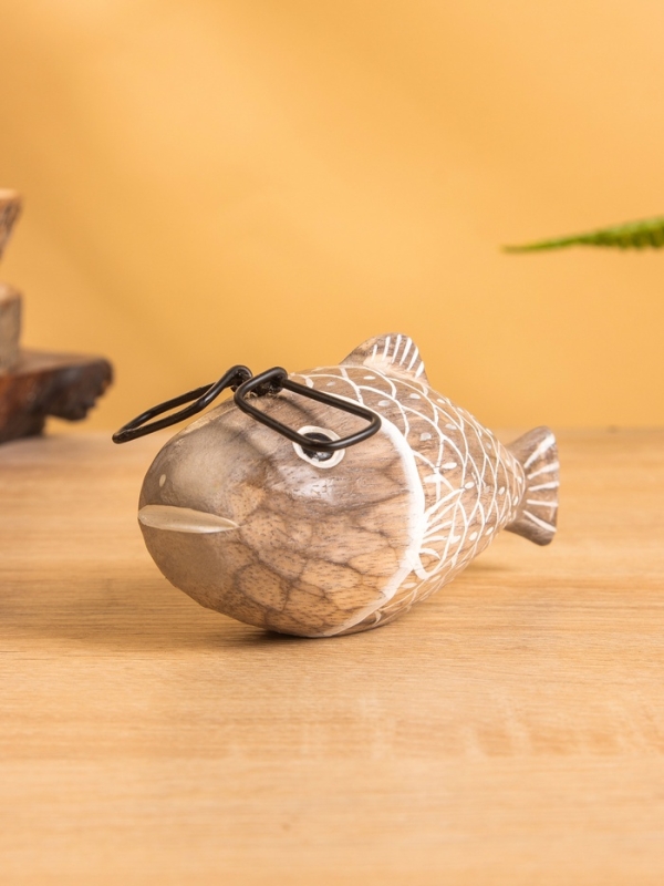 Сувенир «Рыбка в очках», 12×6×6 см, дерево