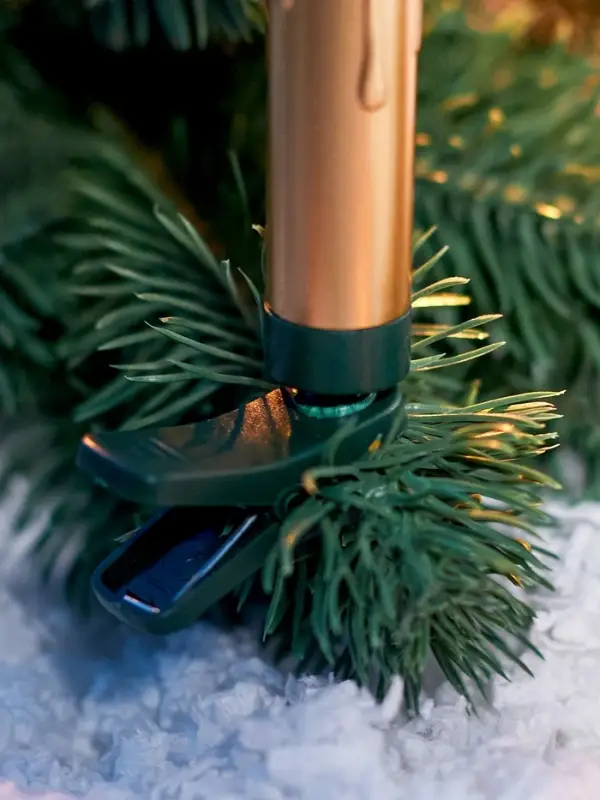 Светодиодные &laquo;Свечи на прищепках золотистые&raquo; 9 см, набор 10 шт., 10 LED, от батареек АААх10, пульт, свечение тёплое белое