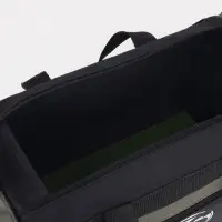 Сумка спортивная на молнии, 3 наружных кармана, длинный ремень, цвет чёрный/хаки Сумка спортивная на молнии, 3 наружных кармана, длинный ремень, цвет чёрный/хаки