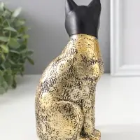 Сувенир полистоун "Чёрная кошка с бабочкой на хвосте" с золотом 9х9х19 см