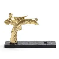 Подставка для бутылки &laquo;Каратист&raquo;, 33&times;10&times;23 см