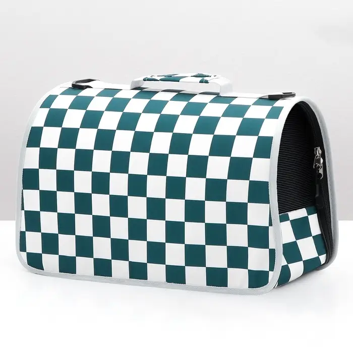 Сумка - переноска, 43&times;24&times;28 см, с органайзером и иллюминатором, белая, зелёная