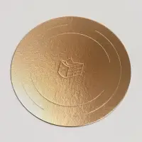 Коробка под торт 2 окна, с ручками, белая, + подложка 2.5 золото - белый, 28&times;28&times;20 см