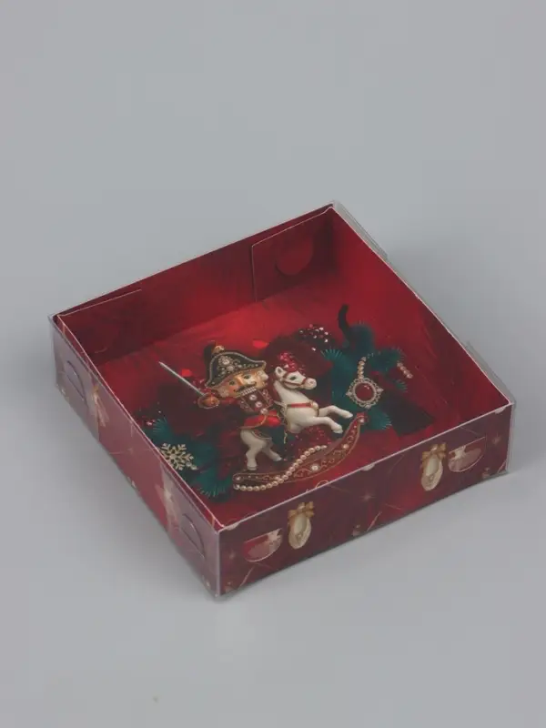 Коробка для макарун &laquo;Щелкунчик&raquo;, 12 &times; 12 &times; 3 см