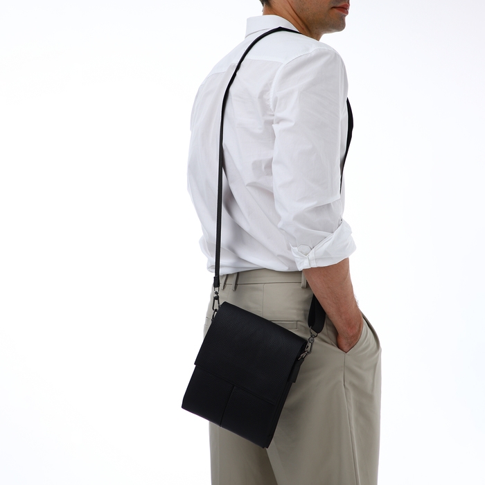 Сумка мужская через плечо TEXTURA, наружный карман, цвет чёрный Сумка мужская через плечо TEXTURA, наружный карман, цвет чёрный