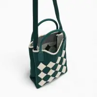 Сумка подр Ромбы, 12*4*17, отд на кнопке, дл ремень, зеленый Сумка подр Ромбы, 12*4*17, отд на кнопке, дл ремень, зеленый