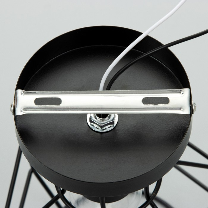 Люстра  Люстра "Ортико" 1х60Вт E27 черный 13х13х23 см BayerLux