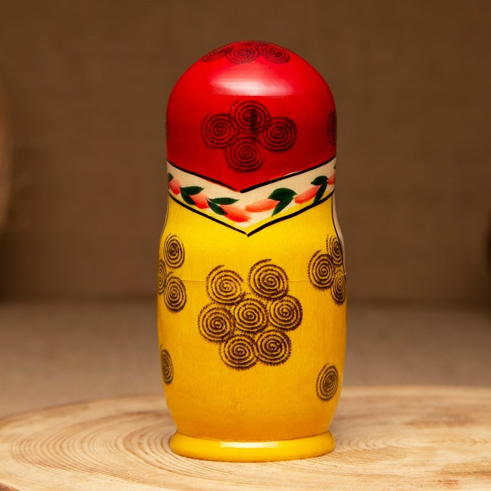 Матрёшка «Нина», красный платок, 6 кукольная, 12-14 см Матрёшка «Нина», красный платок, 6 кукольная, 12-14 см