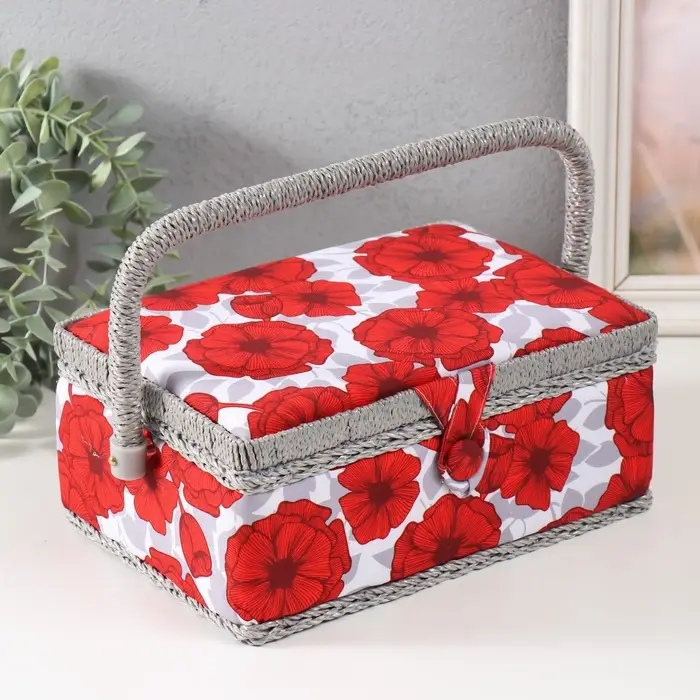 Шкатулка для рукоделия и шитья &laquo;Красные маки на белом&raquo;, хранение ниток, иголок, мелочи, 24&times;16&times;11 см