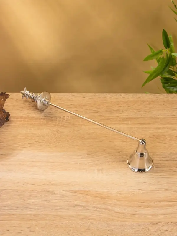 Гаситель для свечей "Ёлочка со звездой" алюминий 33,5х5х8 см