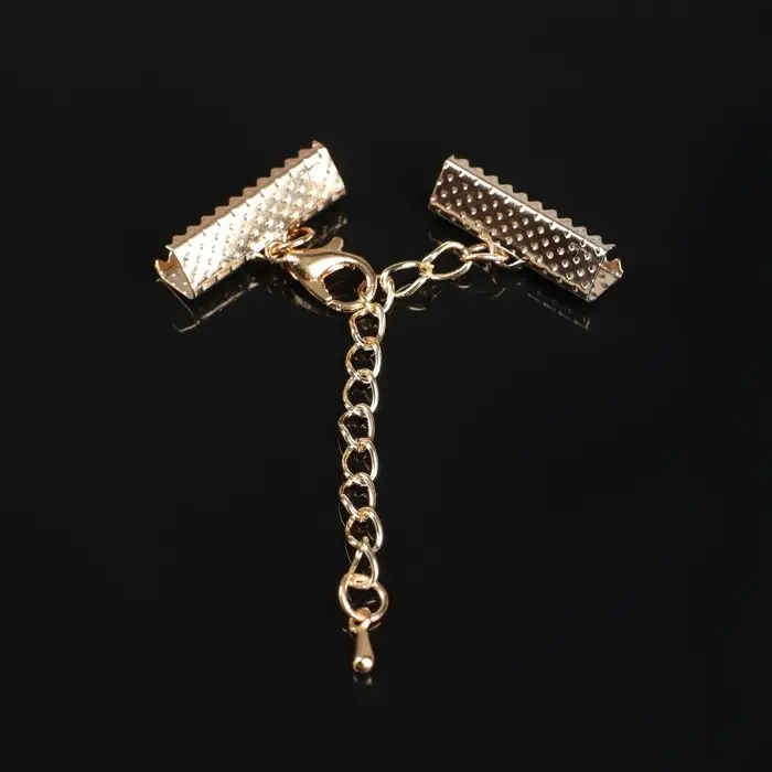 Зажим для ленты (пара) QF, 20 мм, металл, с цепочкой удлинителем, цвет золото