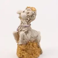 Фигурка декоративная &laquo;Козел с рогом изобилия&raquo;, 10&times;7&times;4 см, слоновая кость