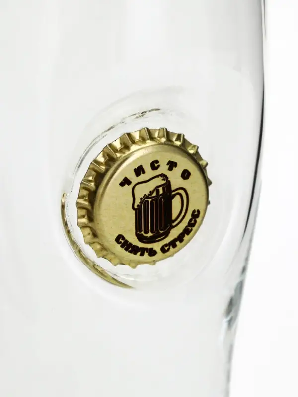 Бокал для пива с вставкой из крышки &laquo;Непробиваемый&raquo;, 350 мл, МИКС
