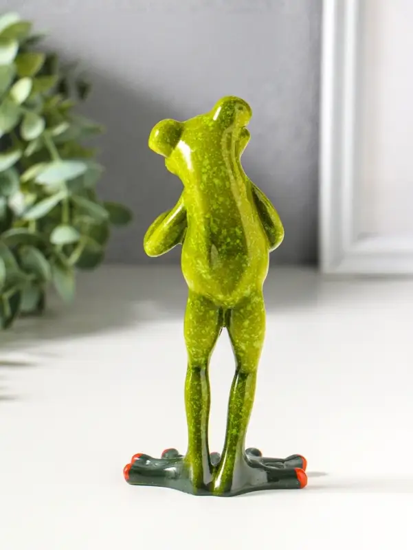 Фигурка полистоун лак &laquo;Лягуха заваривает чашечку кофе&raquo;, 7.5&times;6.2&times;15.2 см