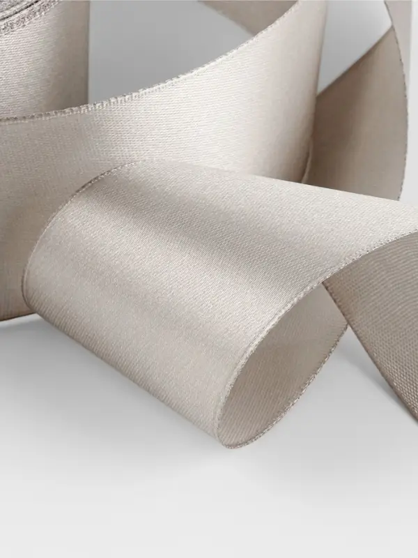 Лента атласная, 50 мм, 23&plusmn;1 м, светло-серая