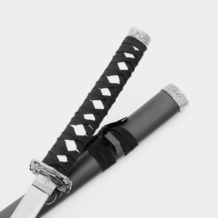 Сув. изделие катаны 3в1 на подставке, ножны дерево, дракон черные 51/71/100см Сув. изделие катаны 3в1 на подставке, ножны дерево, дракон черные 51/71/100см