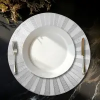 Салфетки сервировочные на стол Доляна Fly, d=38 см, 4 шт., серебряные