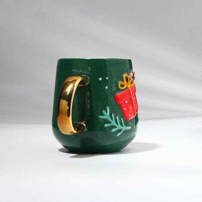 Новый год! Кружка новогодняя керамическая «Подарок», 600 мл, цвет зелёный Новый год! Кружка новогодняя керамическая «Подарок», 600 мл, цвет зелёный