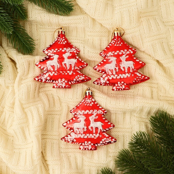 Набор украшений пластик 3 шт Набор украшений пластик 3 шт "Ёлочки с оленями" 7х9 см, красный