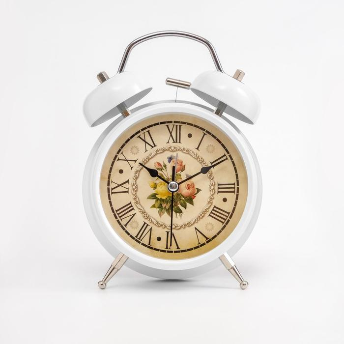 Будильник Будильник "Прованс", дискретный ход, d-9 см, с подсветкой, 17 х 11 см